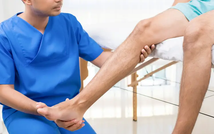 Total Knee Replacement Surgery Recovery Timeline: What to Expect